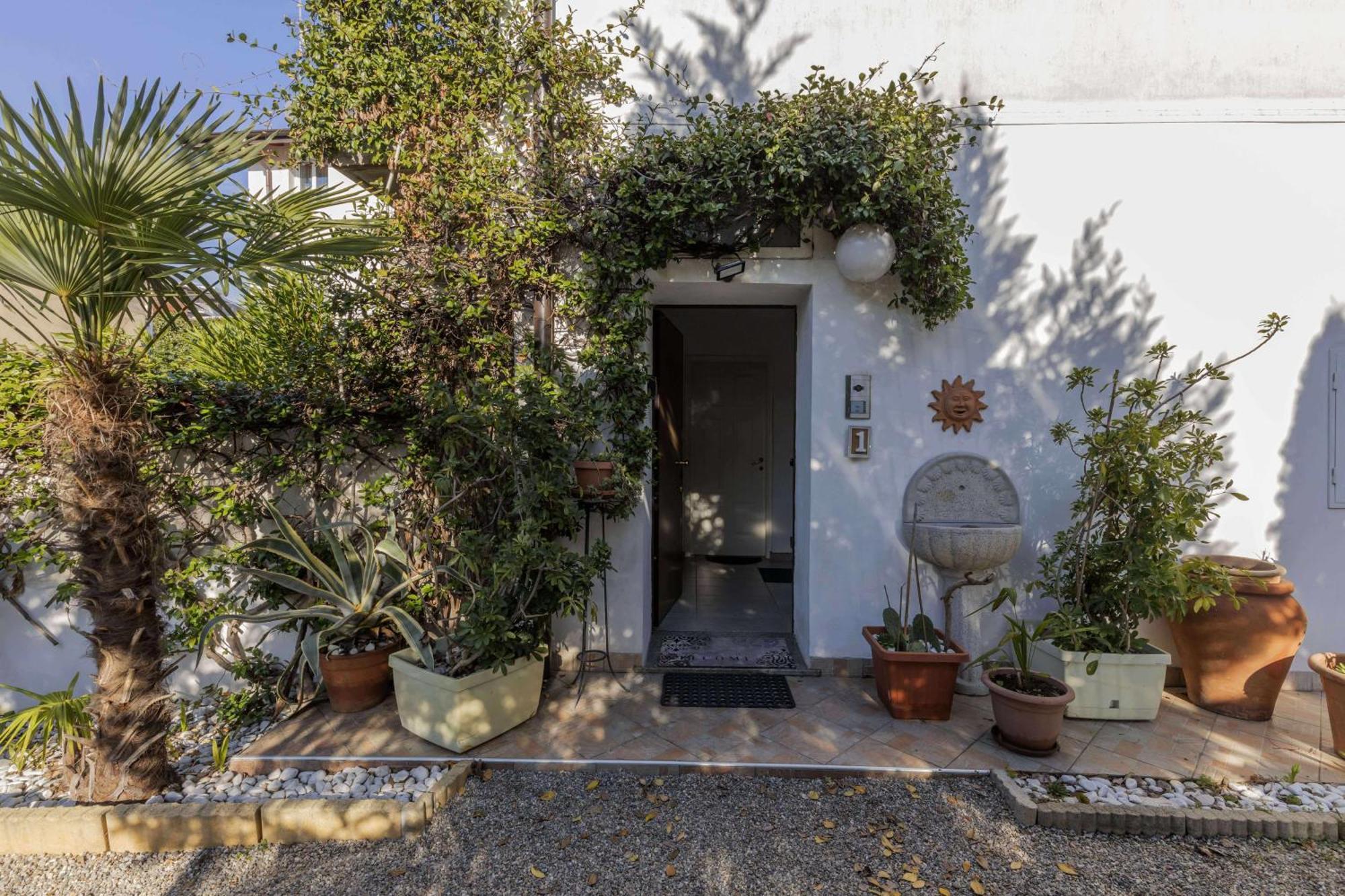 Alba House Malpensa Airport Holiday home
